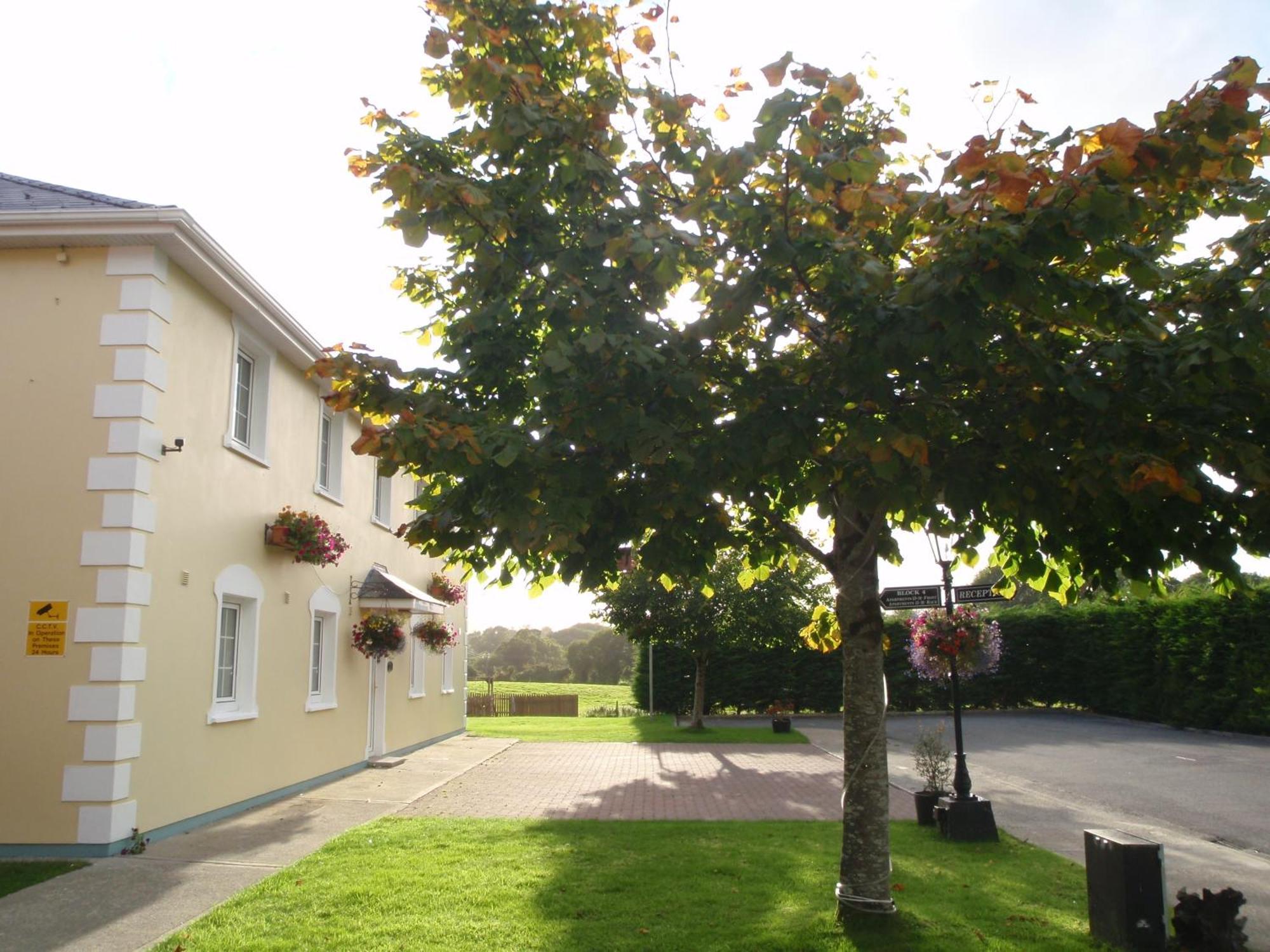 Rookery Mews Apartments - Killarney Self Catering Екстер'єр фото